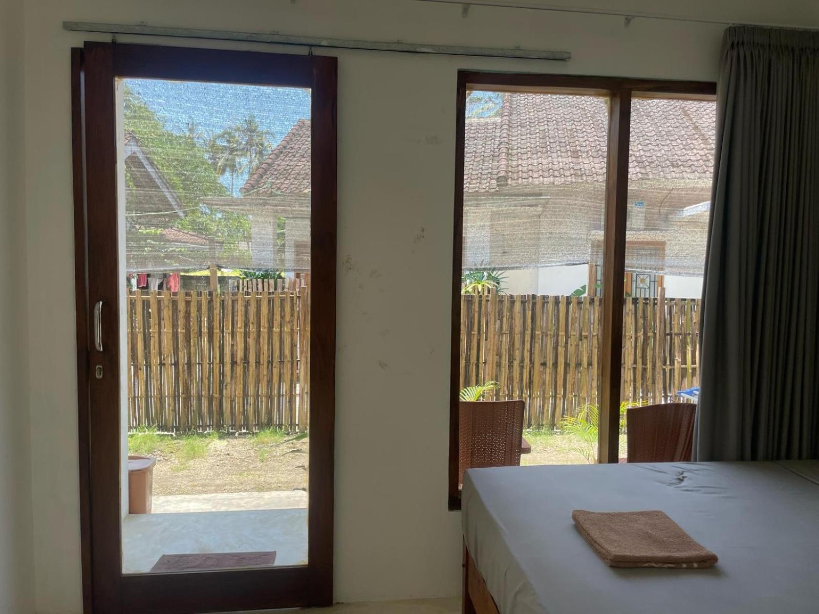 The Corner Homestay Kuta (Lombok) Exterior foto