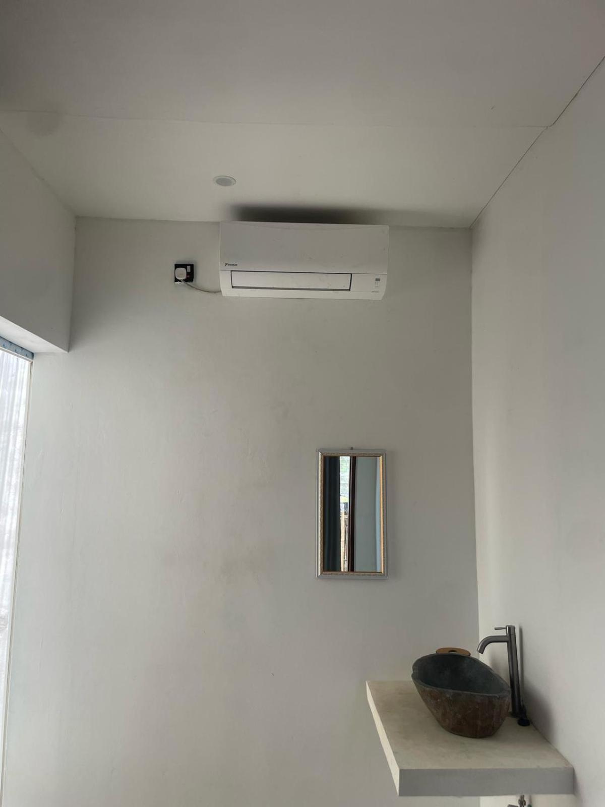 The Corner Homestay Kuta (Lombok) Exterior foto